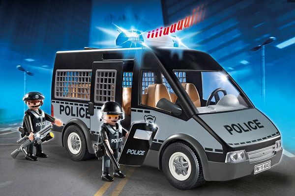 PLAY6043 - Voiture de patrouille de la police - 9 Pièces - 1
