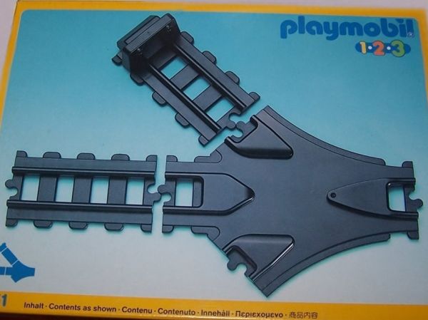 PLAY6951 - Assemblage rails 