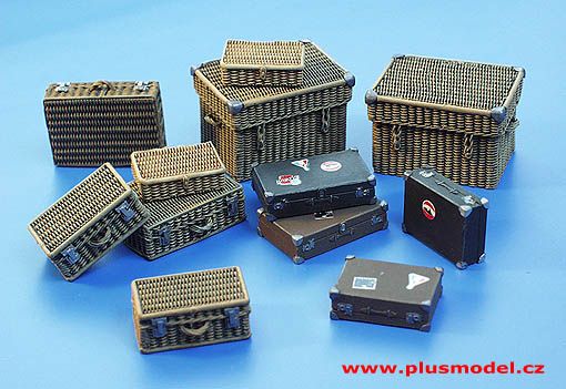 PLS113 - 12 bagages miniatures à peindre décalcomanies fournies - 1