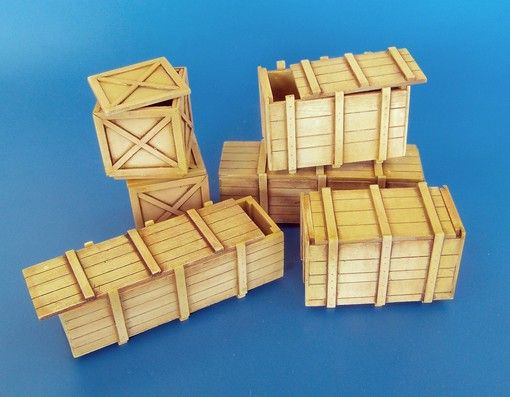 PLS453 - 6 caisses miniatures de tailles différentes à assembler et à peindre - 1