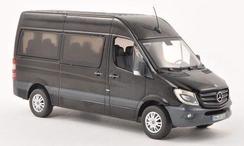 PRX14051 - MERCEDES BENZ Spinter version bus Facelift vitre tintée limité à 500 exemplaires - 1