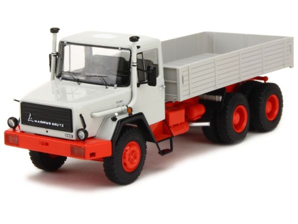 PRX47022 - MAGIRUS 290D 6x4 plateau - 1