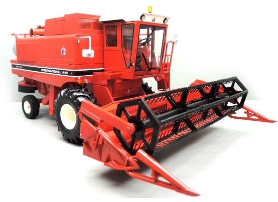 REP240 - Moissonneuse INTERNATIONNAL 1460 Axial-Flow limitée à 1460 ex. - 1