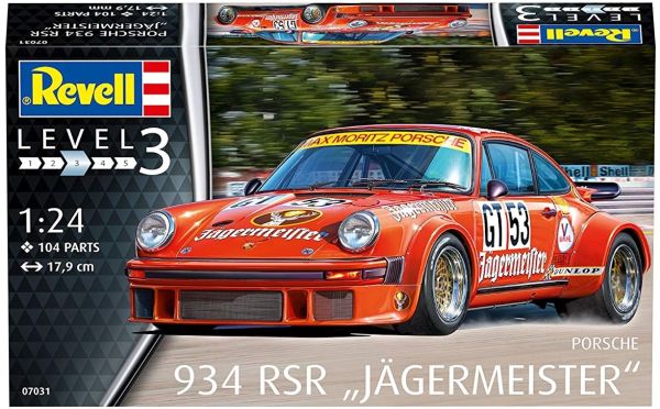 REV07031 - PORSCHE 934 RSR Jagermeister maquette à monter et à peindre - 1