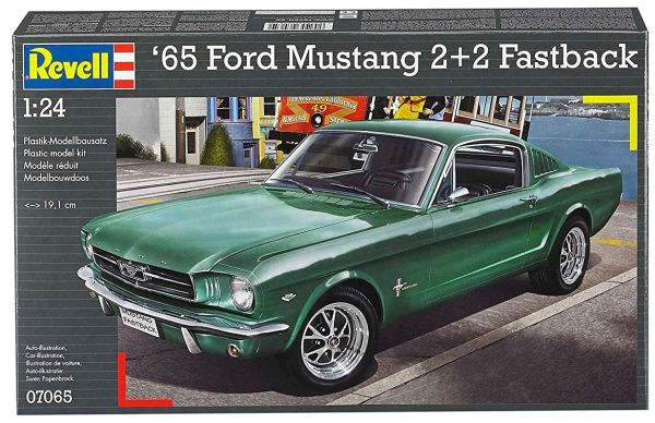 REV07065 - FORD Mustang 2+2 Fastback 1965 maquette à monter et à peindre - 1