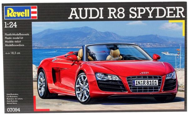 REV07094 - AUDI R8 Spider cabriolet maquette à monter et à peindre - 1