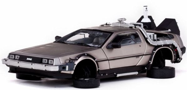 Puzzle 3d Revell Puzzle 3d DELOREAN RETOUR VERS LE FUTUR