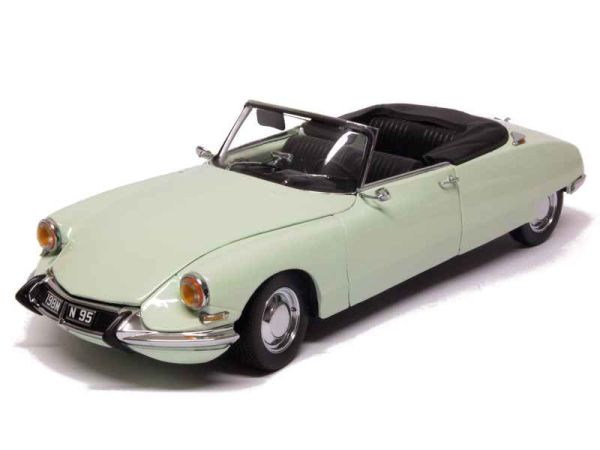 SUN4745 - CITROEN DS 19 blanche cabriolet 1961 - 1