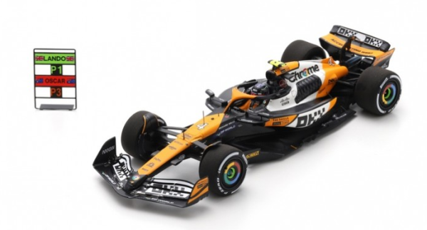 SPAS9561 - McLAREN MCL38 #4 McLaren Formula 1 Team 1er GP Singapour 2024 L.NORRIS - 1