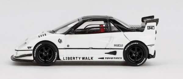 MGT00953-R - MAZDA AZ-1 Liberty Walk LB40 Tokyo Auto Salon 2024 blanc - 1