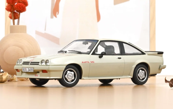 NOREV183307 - OPEL Manta Gsi 1987 Platine métallique - 1