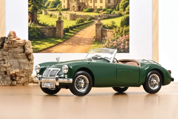 NOREV182610 - MGA 1955 British Racing vert - 1