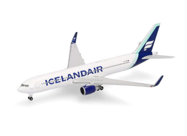 HER539241 - BOEING 767-300 Icelandair Borreal bande bleue sur la queue - 1