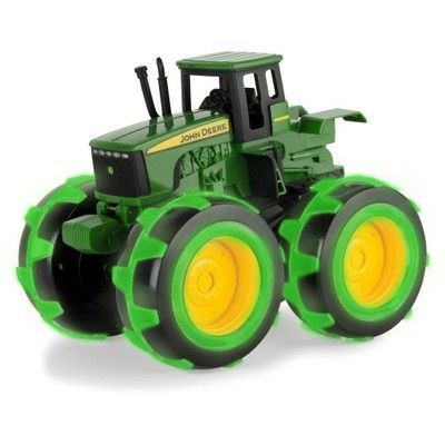 T46434 - JOHN DEERE monster treads avec roues lumineuses - 1