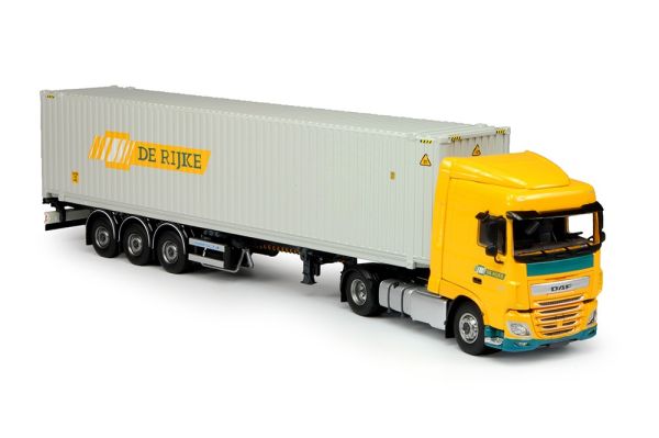 TEK70137 - DAF Euro 6 XF Space Cab avec remorque pulvé  3 essieux 