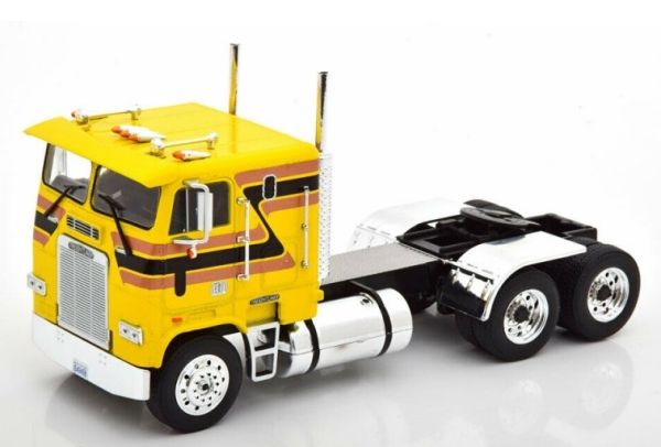 IXOTR072 - FREIGHTLINER FLA 6x4 1993 - 1