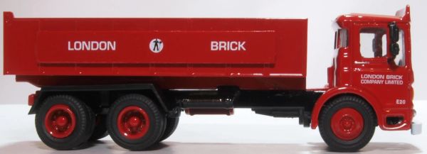 OXF76TIP005 - AEC Ergomatic 6x4 avec benne London brick Company - 1