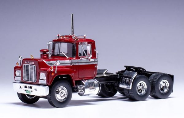 IXOTR212.22 - MACK Séries R 6x4 1966 Rouge - 1