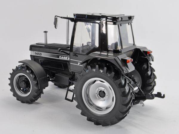 UH4205 - Case IH 1455 XL Black Edition édition limité 1000 pièces - 1