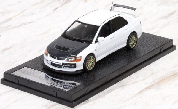 VIT29731 - MITSUBISHI Lancer Evolution IX blanche capot noir - 1