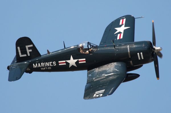 NEW06687C - F4U Corsair - 1