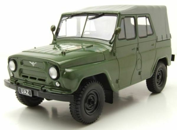 WBXWB124042 - UAZ 469 4x4 1975 vert olive bâche grise - 1