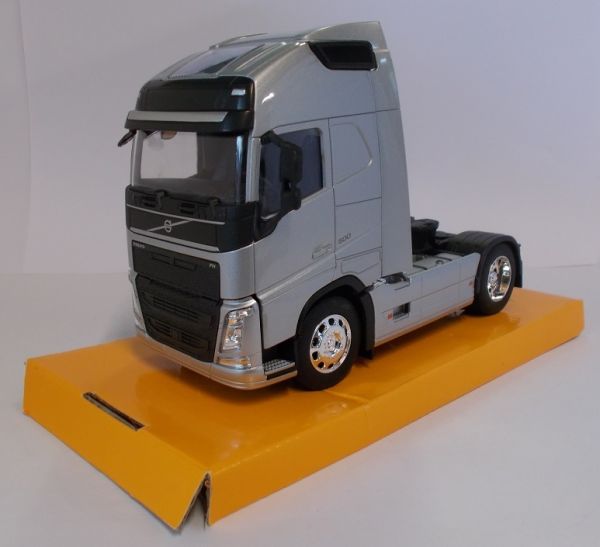 WEL32690S-W - VOLVO FH 500 4x2 2016 gris - 1