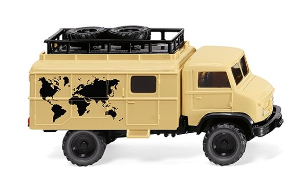 WIK036001 - UNIMOG S404 globe-trotter - 1