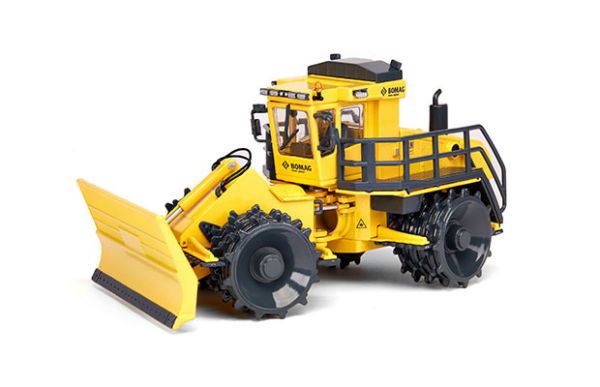 WM9736B - Compacteur de Décharge BOMAG BC 1172 RB - 1