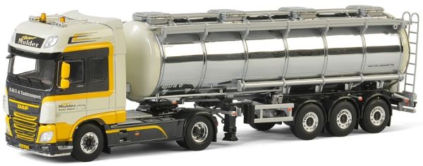 WSI01-2343 - DAF XF Super Space Cab 4x2 avec semi citerne 3 essieux PETER MULDER - 1