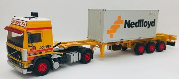 WSI01-2657 - VOLVO F12 GLB 4x2 avec porte container 3 Essieux et container 20 Pieds DOUMEN - 1