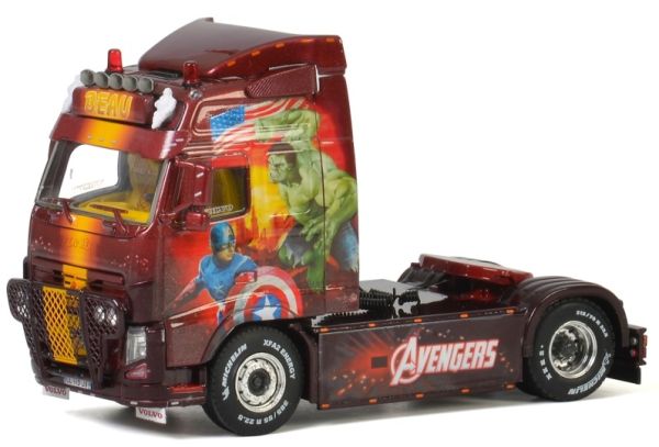 WSI01-2862 - VOLVO FH03 Globetrotter 4x2 Transports Beau décoration Avengers - 1