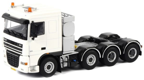 WSI03-1025 - DAF XF 105 Space Cab 8x4 - 1