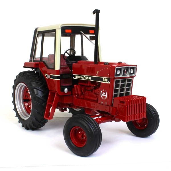 ERT44203 - INTERNATIONAL HARVESTER 986 National Farm Toy Museum - 1