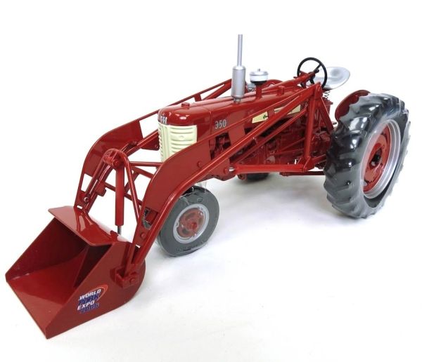 ZJD1512 - Mc CORMICK FARMALL 350 avec chargeur - 1