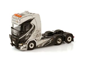 SCANIA S HIGHLINE CS20H 6x2 TANK CARGO