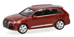 HER038447-005 - AUDI Q7 rouge métallique