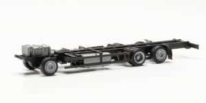 HER085601 - VOLVO chassis de camion volume 7.82 mètres 2 pièces