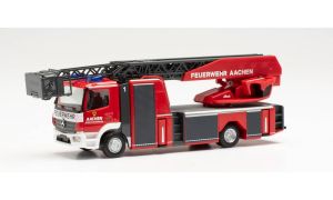 HER095938 - MERCEDES Atego grande échelle Pompier
