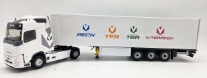 ELI118615 - VOLVO FH Aero 4x2 avec remorque 3 Essieux TBR