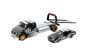 MST15055MJBKS - INTERNATIONAL Durastar Flatbed 1988 avec FORD Mustang LX #22 - TOYO TIRES sous blister