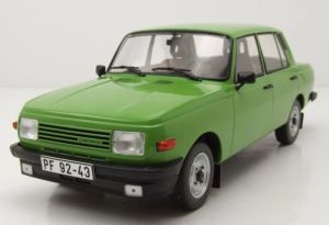 MOD18062 - WARTBURG 353 1985 Vert