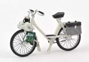 NOREV182067 - SOLEX 3800 de 1969 blanc