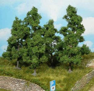 HEK1931 - 4 Arbres fruitiers 9-11 cm