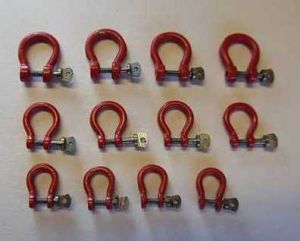 YCC631-1 - Lot de 12 Manilles Rouges