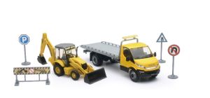 IVECO DAILY plateau avec tractopelle NEW HOLLAND B110C et accessoires