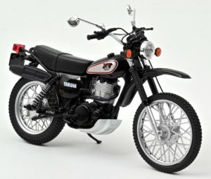 NOREV182045 - YAMAHA XT500 1988 Noire et argent