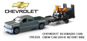 Pick up CHEVROLET Silverado 1500HD avec remorque et moto-cross orange