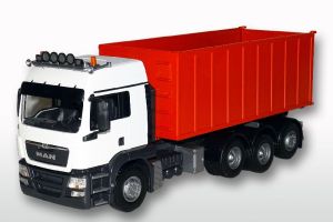 MAN TGS 8x4 blanc porteur avec ampliroll rouge