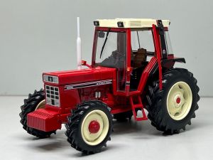 Tracteur télécommande New Holland T7.315 au 1/32eme Siku